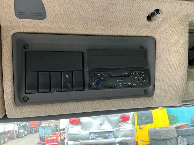 2006 renault 33dvb2 vrachtwagen - afbeelding 3 van  33