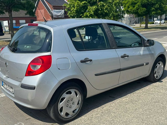 2006 renault clio - afbeelding 19 van  23