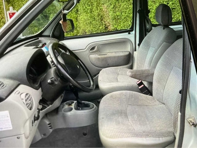 2006 renault kangoo personenauto - afbeelding 11 van  13