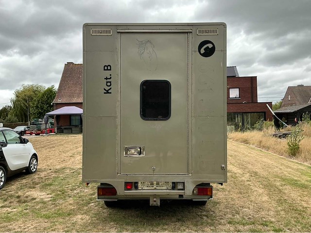 2006 renault master paardenvrachtwagen - afbeelding 23 van  28