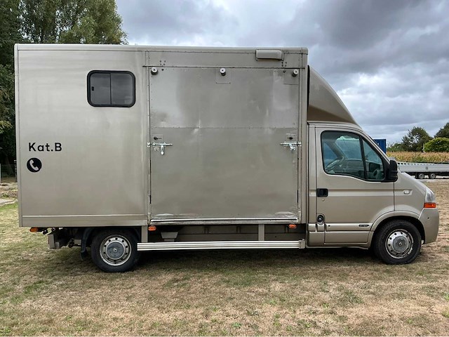 2006 renault master paardenvrachtwagen - afbeelding 22 van  25