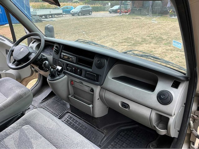 2006 renault master paardenvrachtwagen - afbeelding 25 van  25