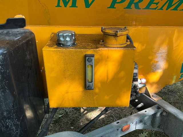 2006 saelen perkun ii er verticale maalmolen - afbeelding 22 van  33