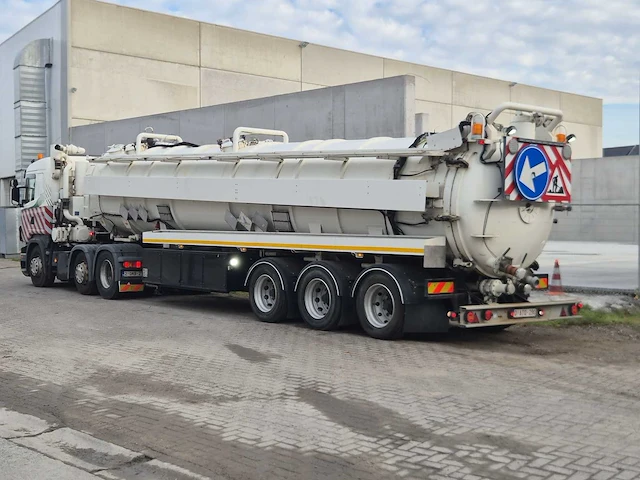 2006 scania r 470 trekker met j hvidtved larsen vacuümtankwagen - afbeelding 18 van  40