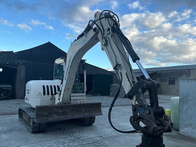 2006 schaeff terex hr32 rupsgraafmachine - afbeelding 20 van  23