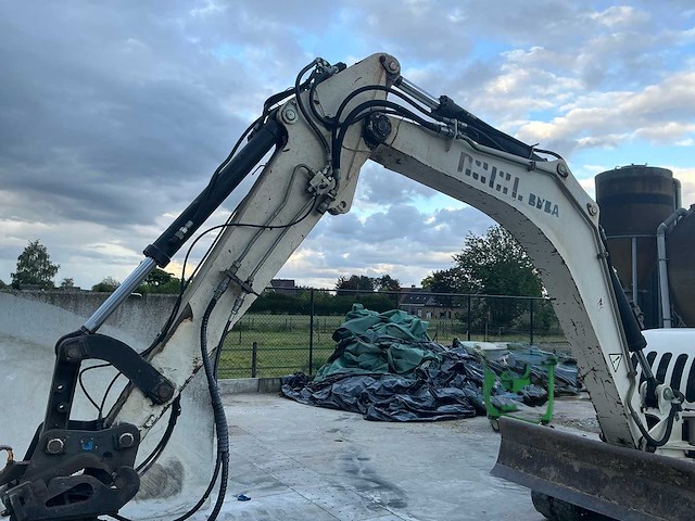 2006 schaeff terex hr32 rupsgraafmachine - afbeelding 22 van  23