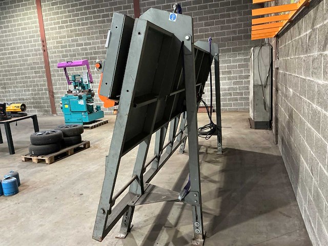 2006 schnell san marino f/8-qt500 v2 richtbank voor beugelautomaat - afbeelding 7 van  10