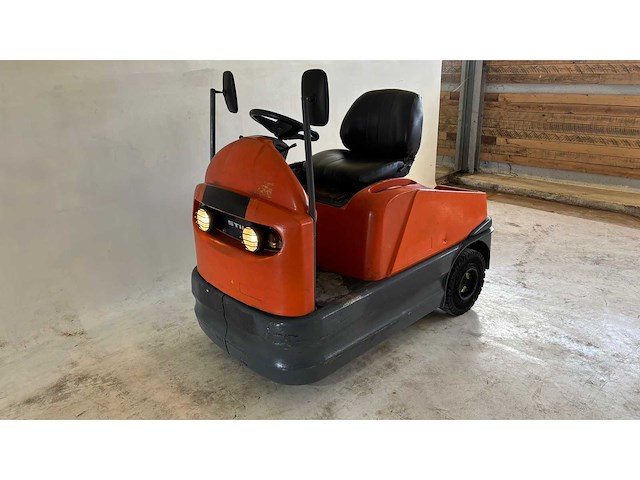 2006 still r06 industriële trekker compact - functioneel - afbeelding 1 van  11