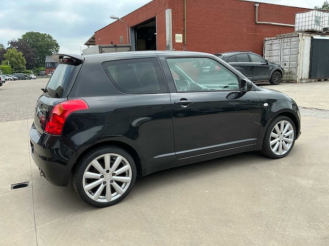 2006 suzuki swift personenauto - afbeelding 12 van  13