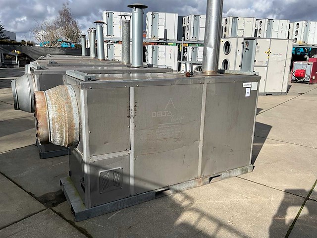 2006 thermobile imac-2000s heater rvs met rookgasafvoer - afbeelding 1 van  8