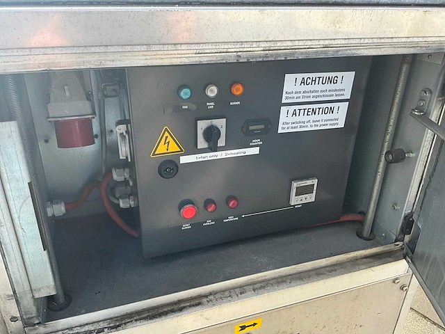 2006 thermobile imac-2000s heater rvs met rookgasafvoer - afbeelding 5 van  6