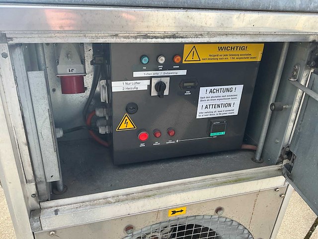 2006 thermobile imac-2000s heater rvs met rookgasafvoer - afbeelding 7 van  8