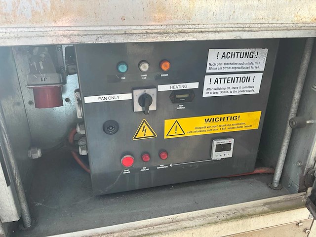 2006 thermobile imac-2000s heater rvs met rookgasafvoer - afbeelding 7 van  8