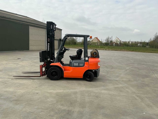 2006 toyota 42-7fgf25 vorkheftruck - afbeelding 33 van  79