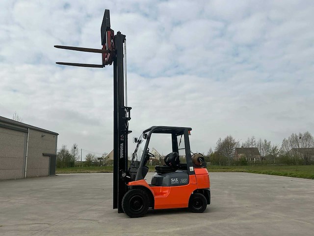 2006 toyota 42-7fgf25 vorkheftruck - afbeelding 34 van  79
