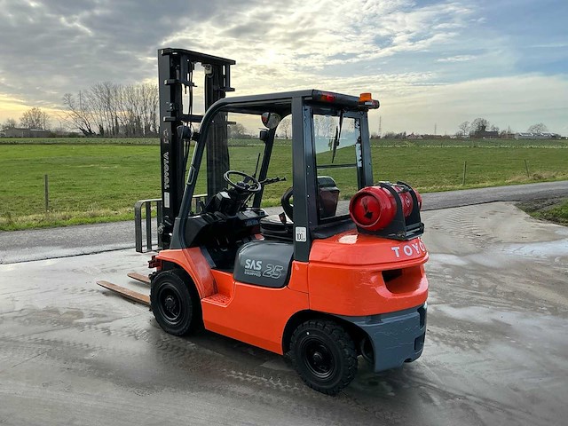 2006 toyota 42-7fgf25 vorkheftruck - afbeelding 8 van  43