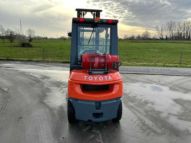 2006 toyota 42-7fgf25 vorkheftruck - afbeelding 6 van  42