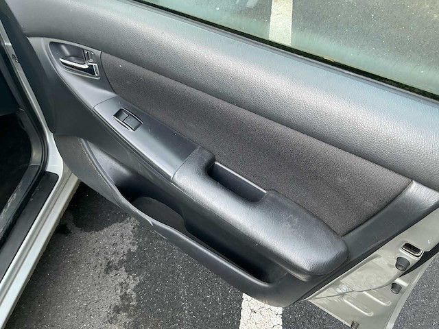 2006 toyota corolla - afbeelding 27 van  45