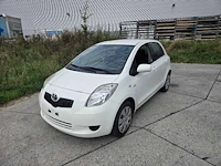 2006 toyota yaris - personenauto