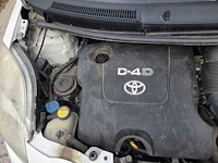 2006 toyota yaris - personenauto - afbeelding 12 van  17