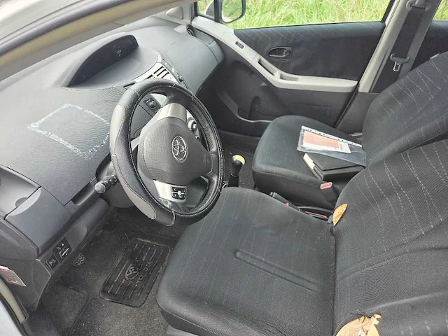 2006 toyota yaris - personenauto - afbeelding 5 van  17