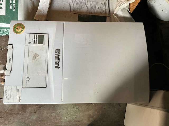 2006 tyc-18b 40ft zeecontainer met inhoud - afbeelding 8 van  33