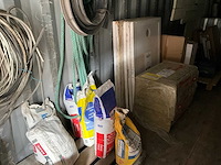 2006 tyc-18b 40ft zeecontainer met inhoud