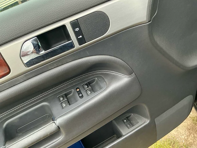 2006 volkswagen touareg - 7l / 7l6 - 4x4 - afbeelding 9 van  44