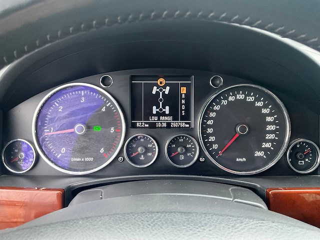 2006 volkswagen touareg suv - afbeelding 15 van  34