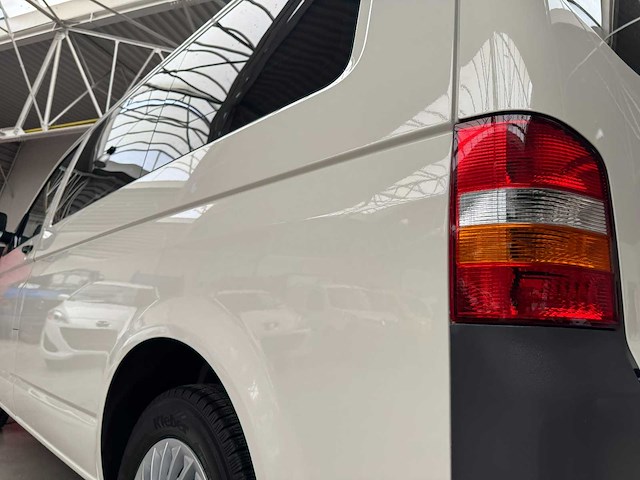 2006 volkswagen transporter - 8+1 zitplaatsen - afbeelding 15 van  21