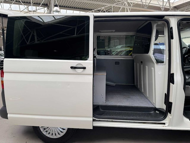 2006 volkswagen transporter - 8+1 zitplaatsen - afbeelding 16 van  21