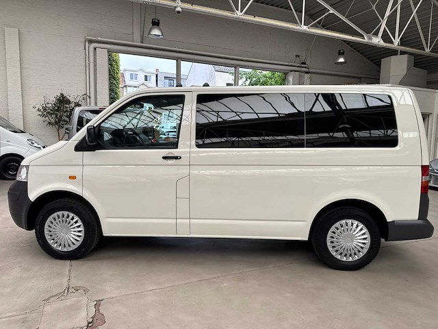 2006 volkswagen transporter - 8+1 zitplaatsen - afbeelding 9 van  17