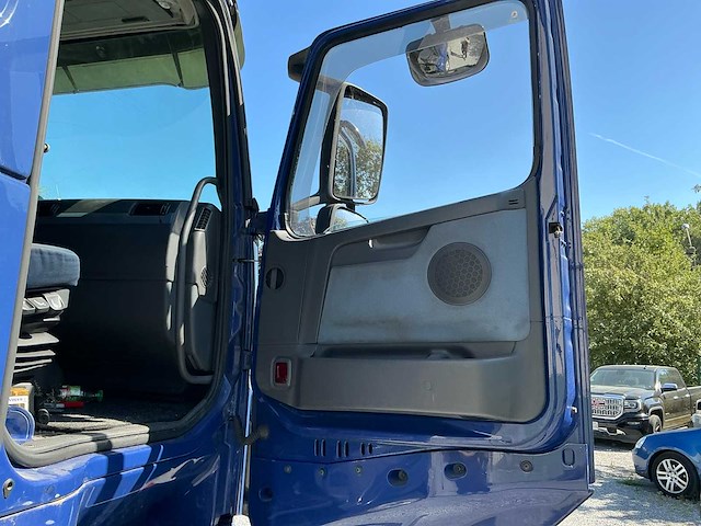 2006 volvo fm/fh 4x2 4x2 bdf vrachtwagen met afneembare laadbak - afbeelding 33 van  52