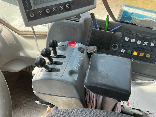 2006 volvo l180e wiellader - afbeelding 15 van  31