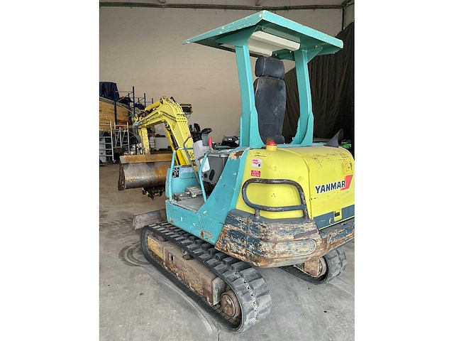 2006 yanmar b25v minigraver rupsen - afbeelding 14 van  18