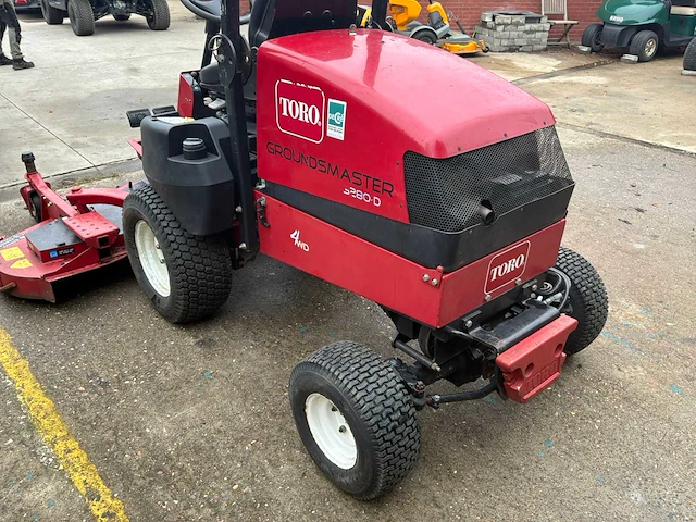 2007 - toro - groundsmaster 3280d - turf machine - afbeelding 7 van  11