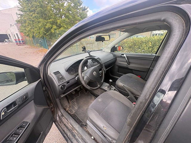 2007 - volkswagen - polo - 1.2-12v trendline - car - afbeelding 10 van  19