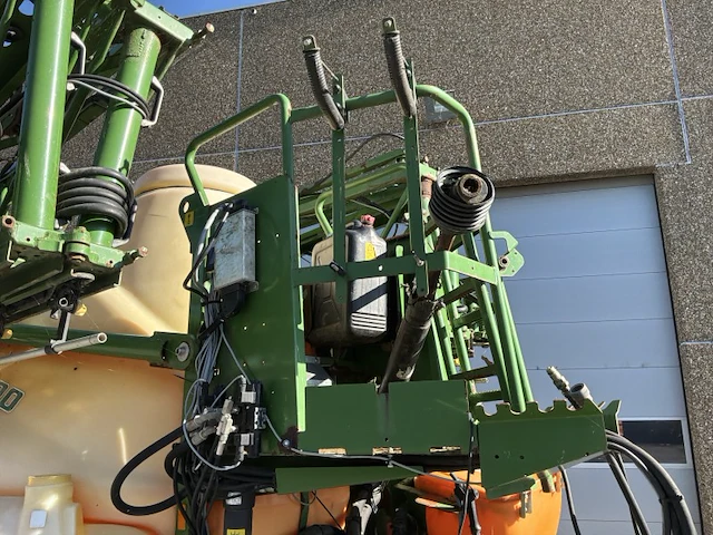 2007 amazone ux 3200 getrokken veldspuit - afbeelding 5 van  40