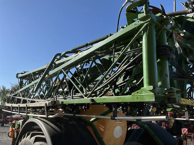 2007 amazone ux 3200 getrokken veldspuit - afbeelding 11 van  40