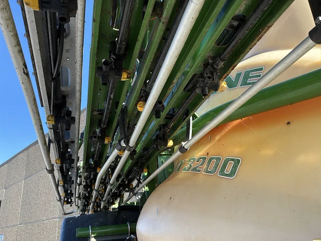 2007 amazone ux 3200 getrokken veldspuit - afbeelding 19 van  40