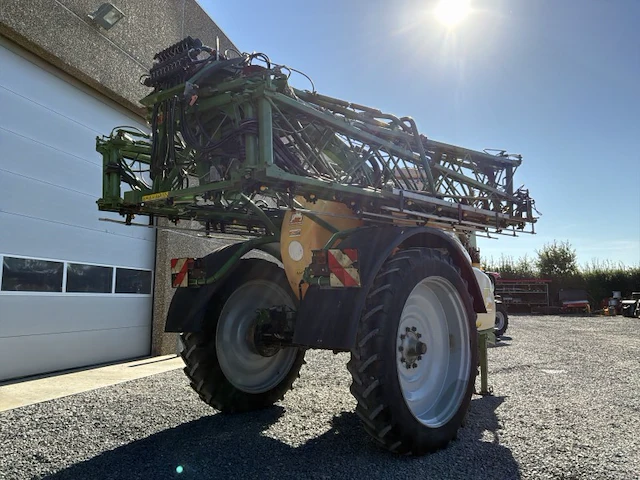 2007 amazone ux 3200 getrokken veldspuit - afbeelding 36 van  40