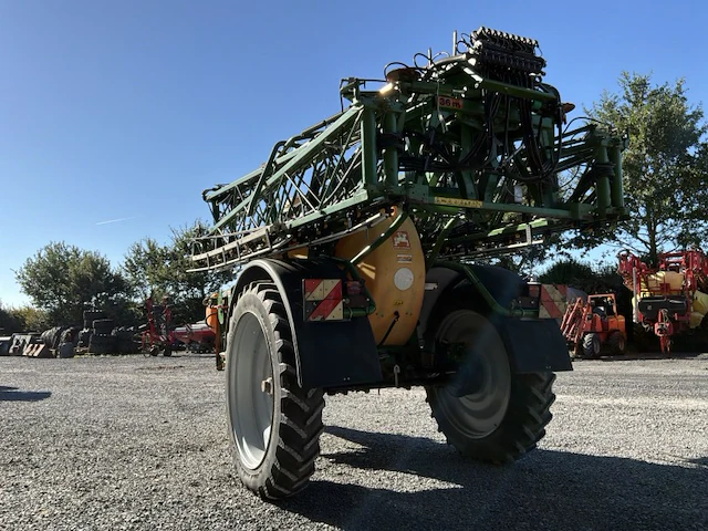 2007 amazone ux 3200 getrokken veldspuit - afbeelding 38 van  40
