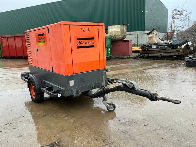 2007 atlas copco 2244 dieselgenerator op aanhanger - afbeelding 8 van  15