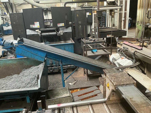 2007 behringer hbp313a horizontale bandzaagmachine - afbeelding 6 van  7