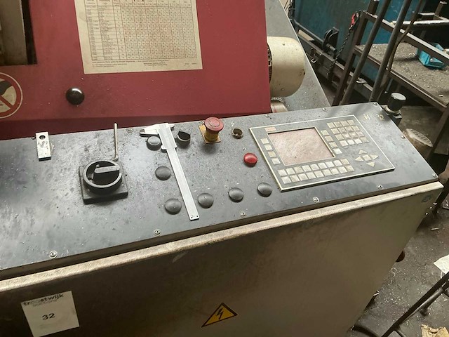 2007 behringer hbp313a horizontale bandzaagmachine - afbeelding 2 van  3