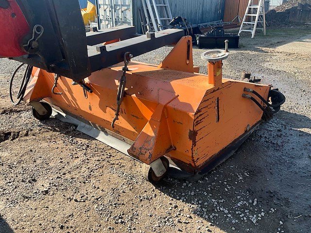 2007 bema 40 classic 2050 nietmachine straatveger - afbeelding 1 van  1