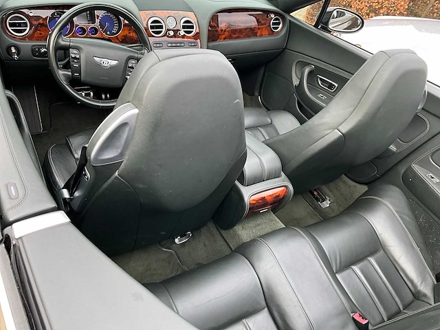 2007 bentley continental gtc 6.0 w12 - belgische wagen - goed onderhouden - afbeelding 59 van  72