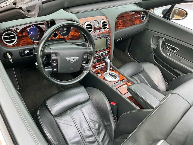2007 bentley continental gtc 6.0 w12 - belgische wagen - goed onderhouden - afbeelding 60 van  72