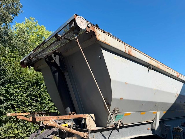 2007 beste kiepwagen-semi-trailer - afbeelding 2 van  6