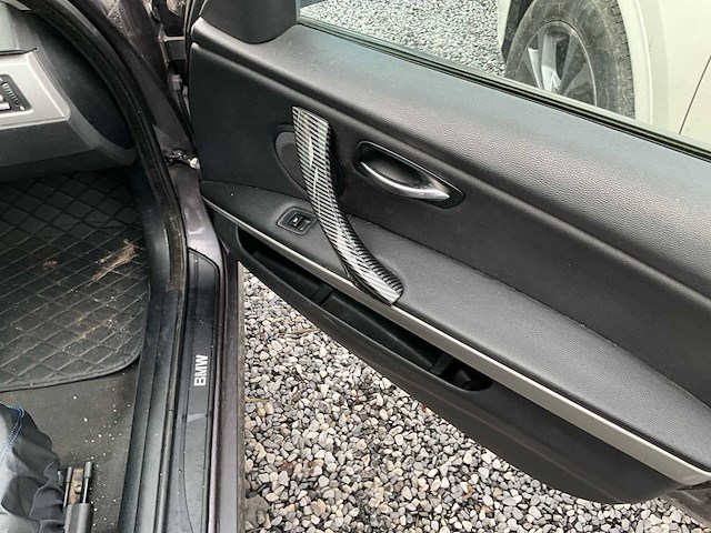 2007 bmw 318d - afbeelding 14 van  32